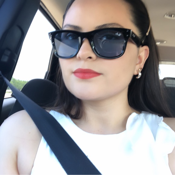 kristyscloset_